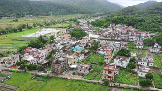 黄陂坑水库下民宿农田航拍视频