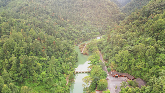 4K航拍贵州旅游圣地荔波小七孔景区自然风光视频