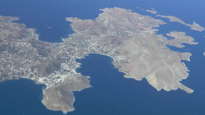 飞越希腊群岛上空空中拍摄到的画面13秒视频