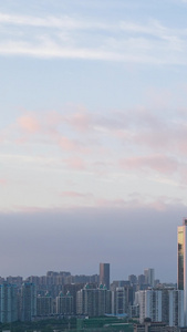 延时摄影城市天际线高楼天空流动的云晴朗天空素材自然素材视频