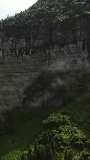 航拍著名南川马尿瀑布云雾著名景区99秒视频