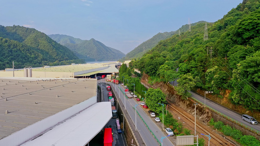 千岛湖农夫山泉生产基地视频