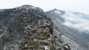 4K航拍梵净山老金顶雪景22秒视频