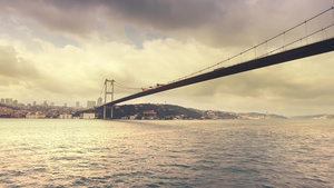 位于伊斯坦布尔的两个大陆亚西亚与欧洲之间的连接17秒视频