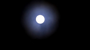 夜空中的满月31秒视频