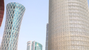 卡塔尔多哈市现代摩天大楼5秒视频