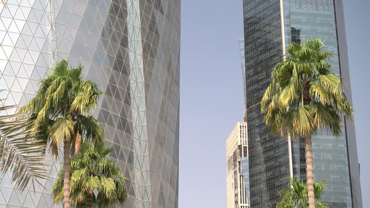 卡塔尔多哈市现代摩天大楼视频