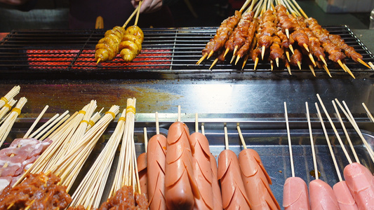 城市夜市市井美食餐饮烧烤4k素材视频