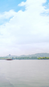 西湖三潭印月景区延时标志性的景观视频