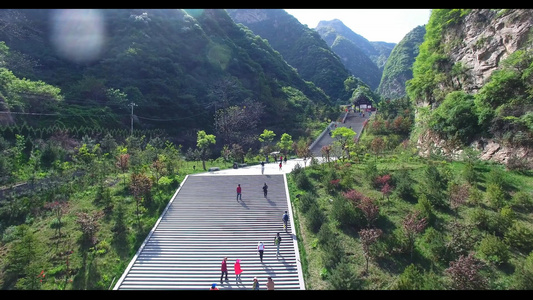4K陕西华山风景区入口航拍视频