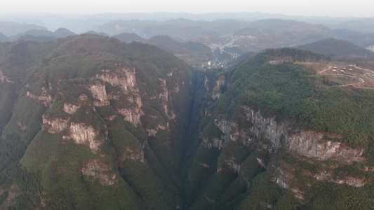 航拍自然风光大山视频