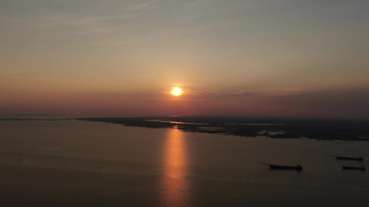 航拍日落夕阳晚霞风光视频