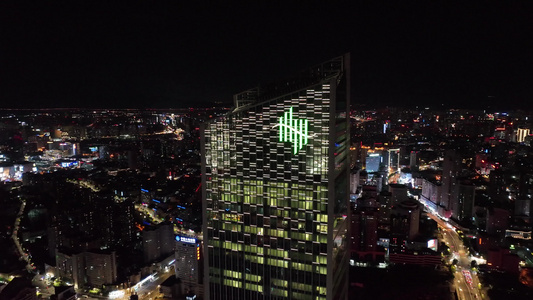 4k昆明恒隆广场夜景视频