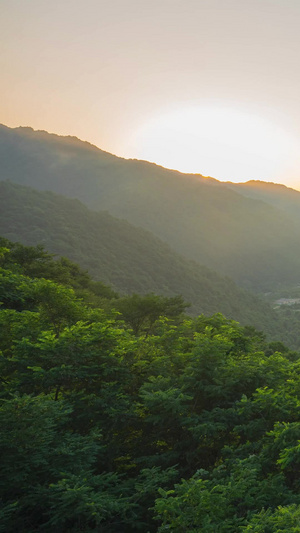 陕西宝鸡鳌山日出12秒视频