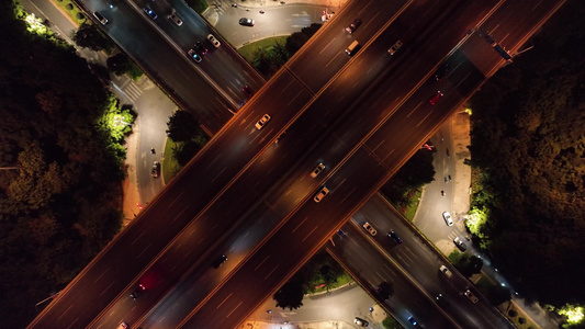 4k云南昆明夜景道路全景视频