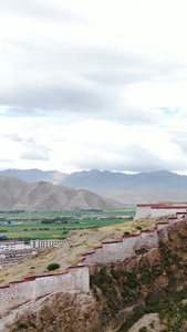 西藏日喀则地区江孜县旅游景点江孜古堡西藏风光视频