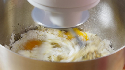 有机面包免含蛋白质的面粉视频