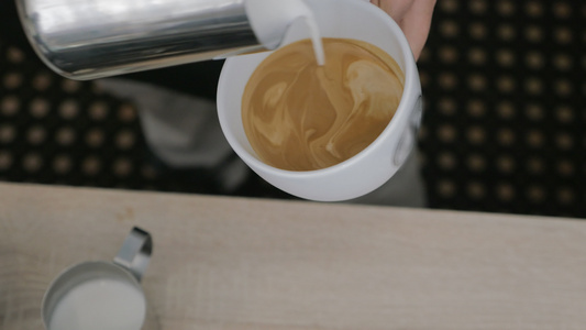 咖啡加奶油图片视频