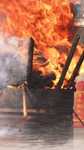 慢镜头升格拍摄城市消防演习现场火焰被消防员水带扑灭素材灭火素材视频