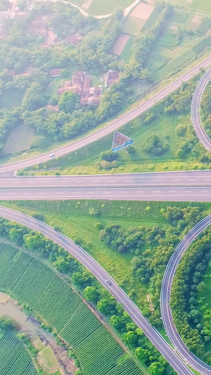 广西省内高速立交桥航拍青山绿水23秒视频