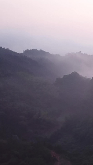 湘西早晨烟雾缭绕山林日出航拍镜头大自然32秒视频