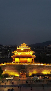 航拍湖北襄阳古城步行街人群夜景素材旅游景区视频