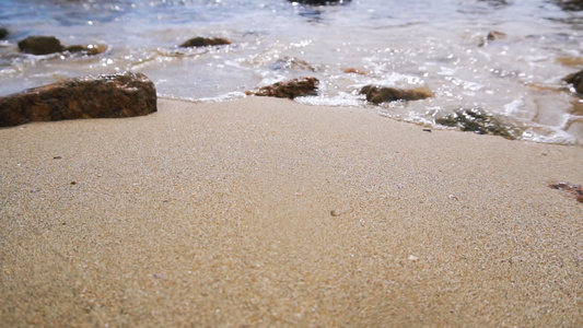 慢门阳光海滩海浪空镜视频