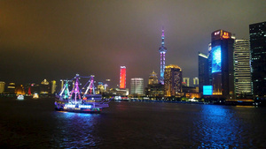 上海外滩黄浦江夜景风光72秒视频
