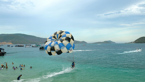 海上降落伞合集4K33秒视频