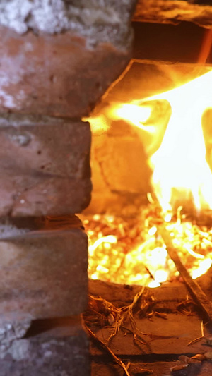 多角度拍摄火炉壁炉篝火燃烧素材 烟火气37秒视频
