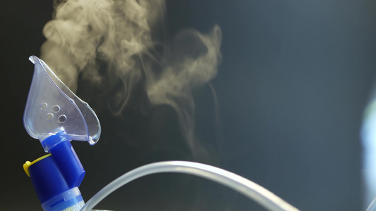 雾化器氧气面罩医疗设备sars和支气管炎治疗雾化视频