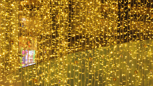 圣诞节背景与交汇的灯光环绕视频
