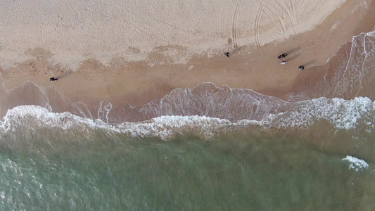 大海海浪沙滩礁石自然风光视频