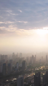 航拍城市蓝天白云晴朗天空落日阳光江景天际线高楼街景素材城市素材视频