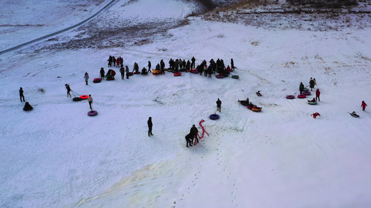 冬天滑雪场视频