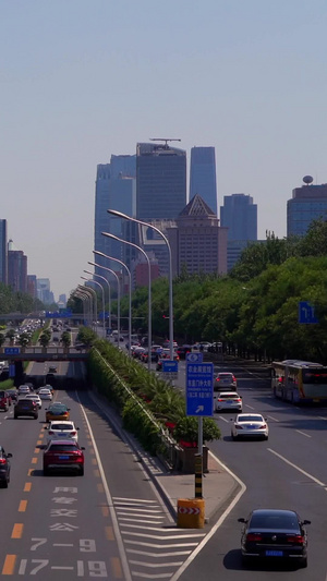延时北京东三环北路中国尊国贸地标交通60秒视频
