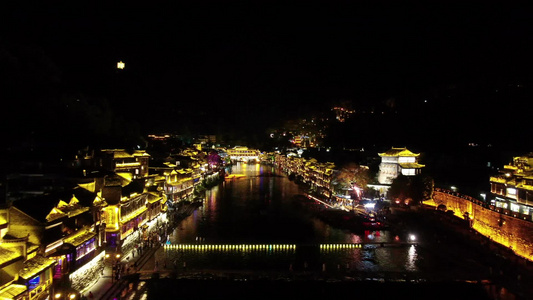 航拍湖南湘西凤凰古城夜景视频
