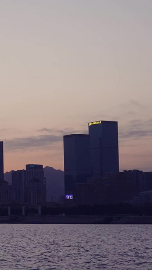 海滨城市夜景延时摄影视频城市宣传片17秒视频