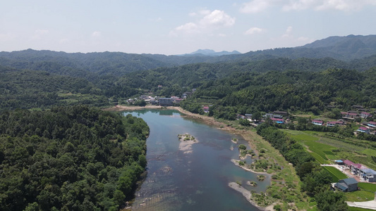 航拍自然风光大山森林视频