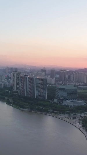 夕阳下新城区航拍城市规划50秒视频