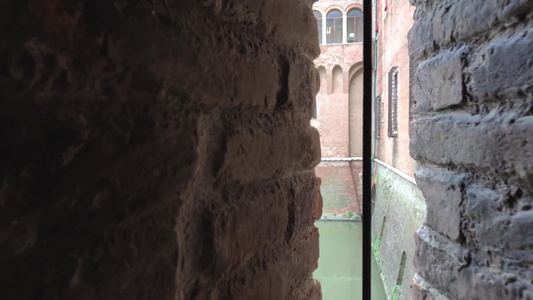 以示利的法拉城堡的一扇窗视频