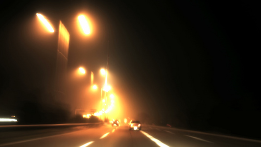 夜间4公里城市交通灯视频