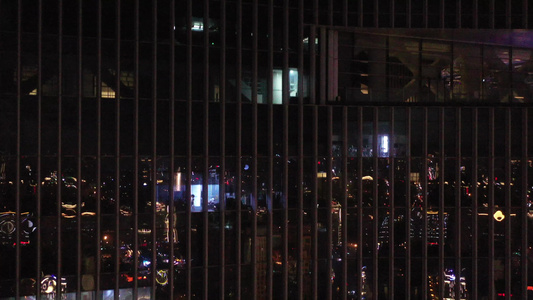 河南郑州绿地双子塔夜景摩天大楼高层城市天际线视频
