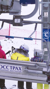 滑雪场索道缆车体育运动视频
