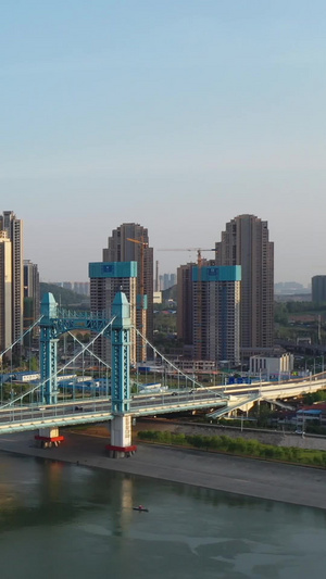 航拍城市风光武汉蓝色浪漫古田桥交通车流素材城市素材29秒视频