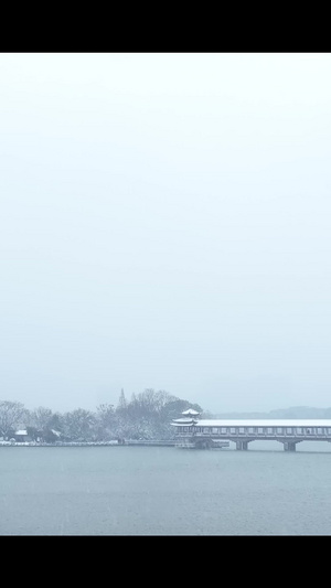 雪景长沙烈士公园年嘉湖古桥61秒视频