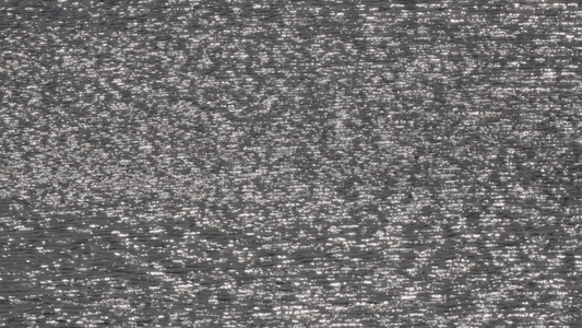 水面波光粼粼4K超清晰视频