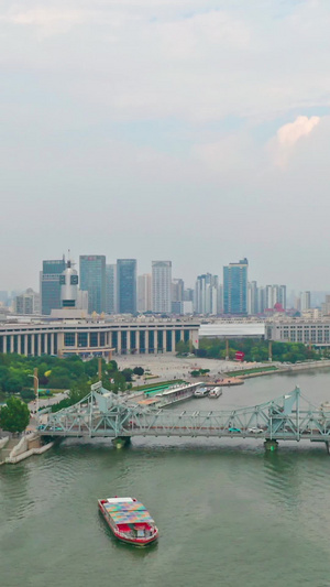 天津世纪钟广场解放桥一线城市43秒视频