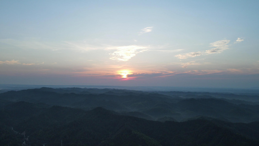 航拍大自然山川森林日出视频