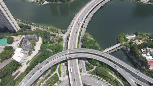 城市交通高架桥桥梁车辆行驶拥堵交通航拍视频